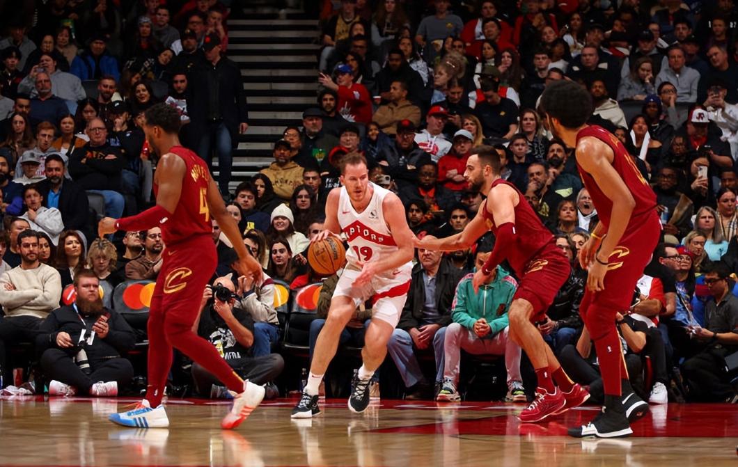 nba骑士vs猛龙2017_骑士vs猛龙第一场_NBA常规赛骑士猛龙