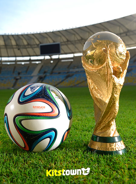 brazuca（桑巴荣耀）—2014FIFA世界杯官方比赛用球 © kitstown.com 球衫堂