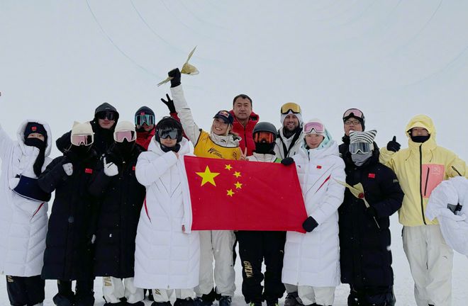 世界人民什么意思_人民就是世界_人民世界杯