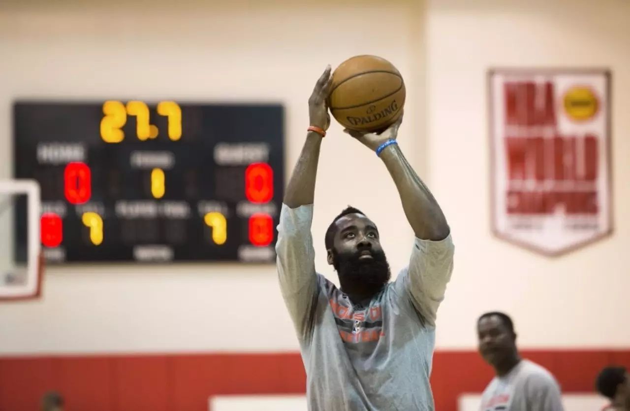 后卫得分重要还是助攻重要_得分后卫NBA_后卫得分技巧