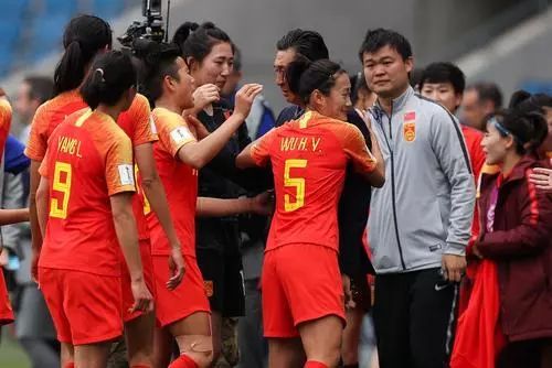 2019法国女足世界杯小组赛结束，中国女足1/8决赛将迎战意大利女足