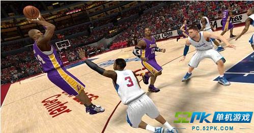 nba游戏中文手机版_中文版保罗3_NBA2K13中文版