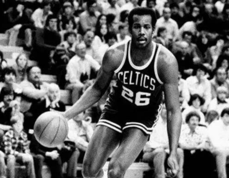 NBA的白人明星_白人明星排行榜_白人明星颅顶低