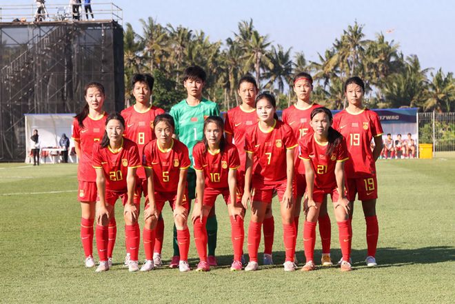 U17女足亚洲杯：中国女足1-0领先韩国，侯淑梅等首发阵容亮相